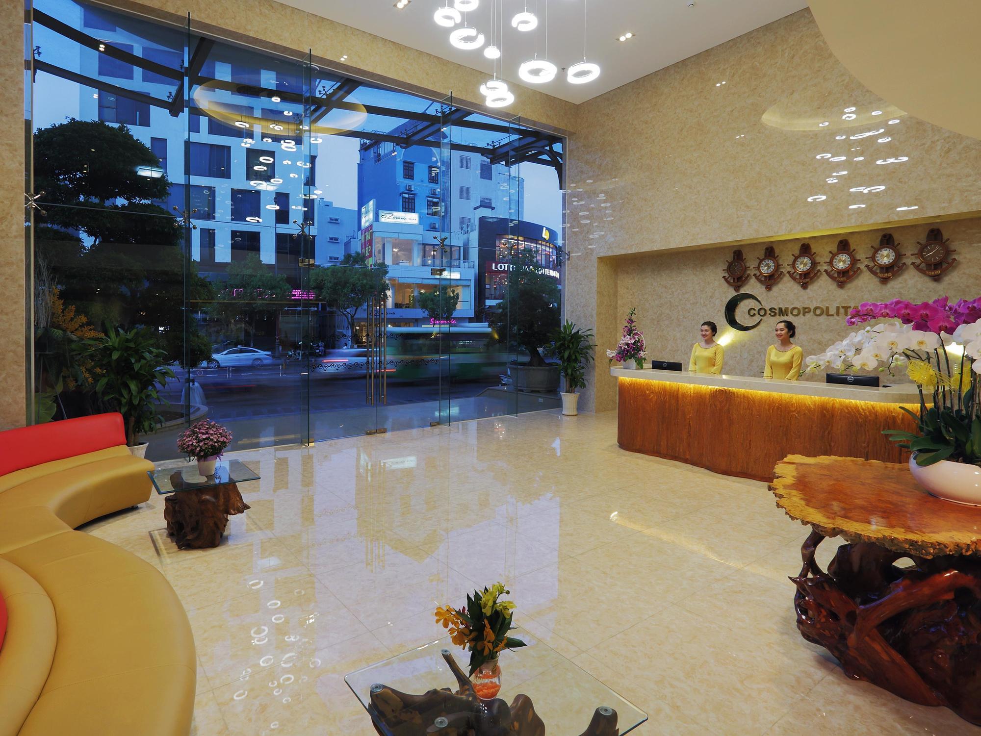 Cosmopolitan Hotel 호치민 외부 사진